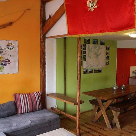 Hostel Hikers Den Žabljak Eksteriør billede